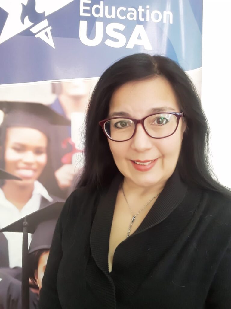 Martha Pineros EducationUSA Adviser Valparaíso